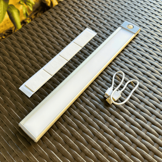 Luz Led Barra Con Sensor Movimiento 30cm